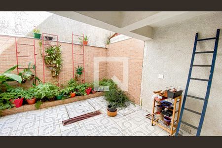 Casa à venda com 246m², 3 quartos e 4 vagasQuintal