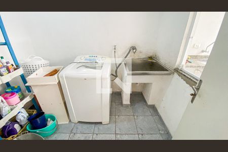 Casa à venda com 246m², 3 quartos e 4 vagasÁrea de Serviço