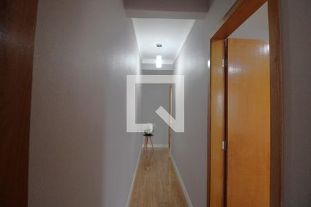 Casa à venda com 175m², 3 quartos e 4 vagasCorredor