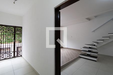 Sala de casa para alugar com 3 quartos, 140m² em Vila Santa Clara, São Paulo