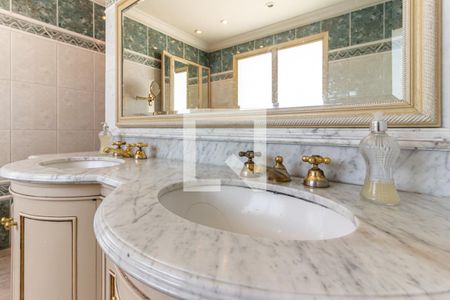 Apartamento para alugar com 317m², 4 quartos e 5 vagasSuíte 4 - Banheiro - Pia