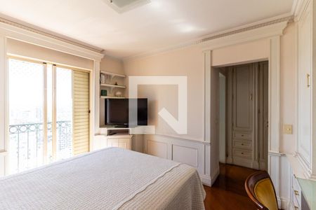 Apartamento para alugar com 317m², 4 quartos e 5 vagasSuíte 1 - Quarto