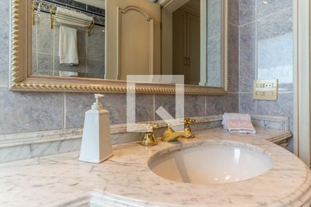 Apartamento para alugar com 317m², 4 quartos e 5 vagasSuíte 3 - Banheiro - Pia