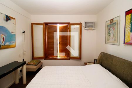 Apartamento à venda com 115m², 2 quartos e 1 vagaQuarto