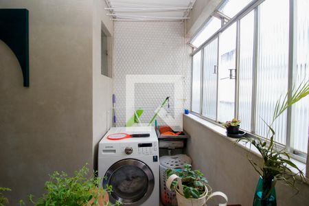 Apartamento à venda com 115m², 2 quartos e 1 vagaLavanderia 