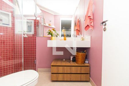 Apartamento à venda com 47m², 2 quartos e 1 vaga Apartamento à venda com 47m², 2 quartos e 1 vagaBanheiro