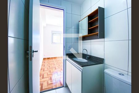 Banheiro  de apartamento para alugar com 1 quarto, 31m² em Vila Sônia, São Paulo