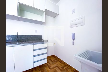 Apartamento para alugar com 31m², 1 quarto e sem vaga Apartamento para alugar com 31m², 1 quarto e sem vagaCozinha e Área de Serviço