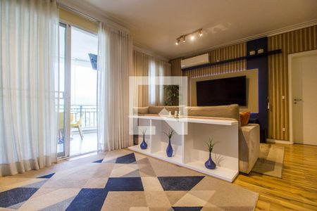 Apartamento à venda com 103m², 2 quartos e 2 vagasSala