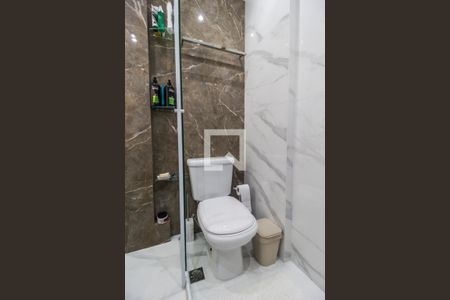 Apartamento à venda com 103m², 2 quartos e 2 vagasBanheiro da Suíte 2