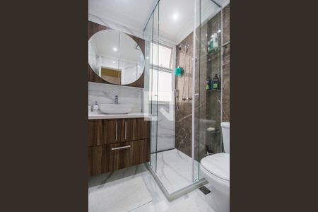 Apartamento à venda com 103m², 2 quartos e 2 vagasBanheiro da Suíte 2