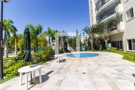 Apartamento à venda com 103m², 2 quartos e 2 vagasPiscina
