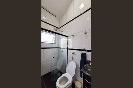 Casa para alugar com 411m², 5 quartos e 12 vagasBanheiro de serviço