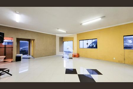 Sala Inferior de casa para alugar com 5 quartos, 411m² em Jardim Chapadão, Campinas
