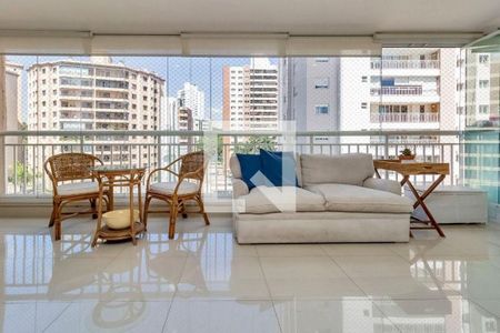 Apartamento à venda com 3 quartos, 141m² em Jardim Monte Kemel, São Paulo