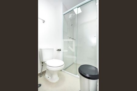 Banheiro de apartamento para alugar com 1 quarto, 30m² em Sumaré, São Paulo