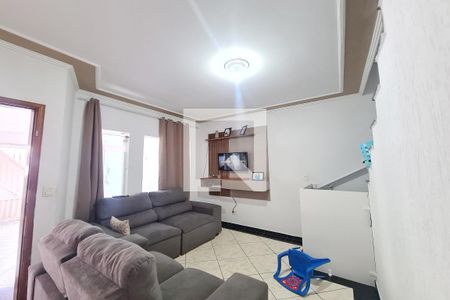 Sala de casa para alugar com 2 quartos, 200m² em Jardim Novo Carrão, São Paulo