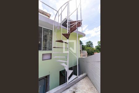Casa à venda com 150m², 3 quartos e 1 vaga Casa à venda com 150m², 3 quartos e 1 vagaÁrea externa