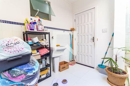 Casa à venda com 150m², 3 quartos e 1 vaga Casa à venda com 150m², 3 quartos e 1 vagaÁrea de Serviço