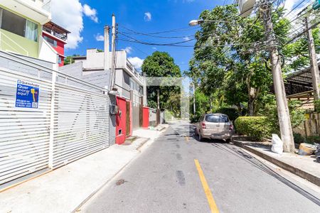 Casa à venda com 150m², 3 quartos e 1 vaga Casa à venda com 150m², 3 quartos e 1 vagaPlaquinha