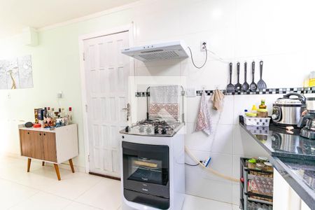 Casa à venda com 150m², 3 quartos e 1 vaga Casa à venda com 150m², 3 quartos e 1 vagaCozinha