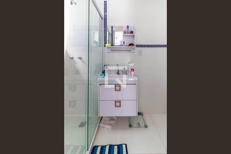 Casa à venda com 150m², 3 quartos e 1 vaga Casa à venda com 150m², 3 quartos e 1 vagaBanheiro Suite