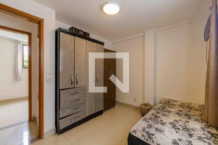 Quarto 1 de apartamento para alugar com 2 quartos, 44m² em Recreio dos Bandeirantes, Rio de Janeiro