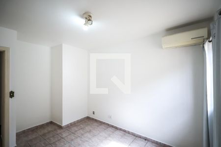 Suíte de casa para alugar com 3 quartos, 150m² em Cursino, São Paulo