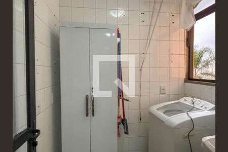 Apartamento à venda com 65m², 2 quartos e 2 vagasÁrea de Serviço