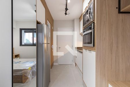 Cozinha de kitnet/studio para alugar com 1 quarto, 25m² em Campo Belo, São Paulo