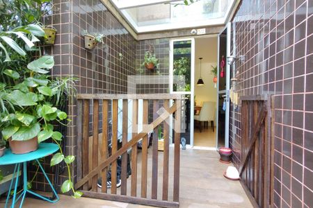 Casa para alugar com 75m², 2 quartos e 1 vagaÁrea Garden