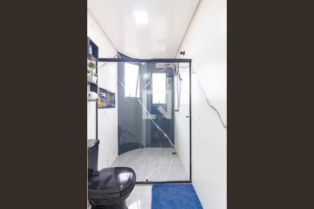 Casa à venda com 280m², 4 quartos e 6 vagasBanheiro da Suíte