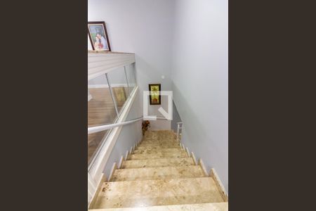 Casa à venda com 280m², 4 quartos e 6 vagasHall