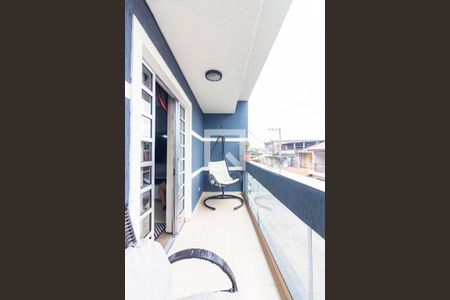 Varanda de casa à venda com 4 quartos, 280m² em Santa Maria, Osasco