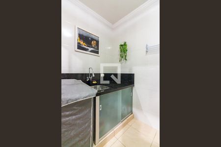 Casa à venda com 280m², 4 quartos e 6 vagasÁrea de Serviço