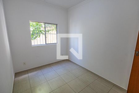 Quarto 2 de apartamento para alugar com 2 quartos, 50m² em Jaqueline, Belo Horizonte