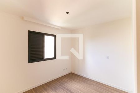 Quarto 2 de apartamento à venda com 2 quartos, 72m² em Jardim Maria Rosa, Taboão da Serra