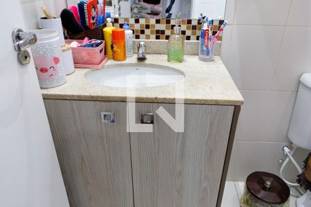 Apartamento à venda com 78m², 3 quartos e 2 vagas Apartamento à venda com 78m², 3 quartos e 2 vagasBanheiro da Suíte 2