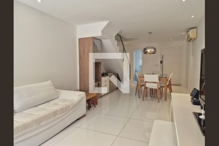 Sala de casa de condomínio à venda com 5 quartos, 218m² em Recreio dos Bandeirantes, Rio de Janeiro