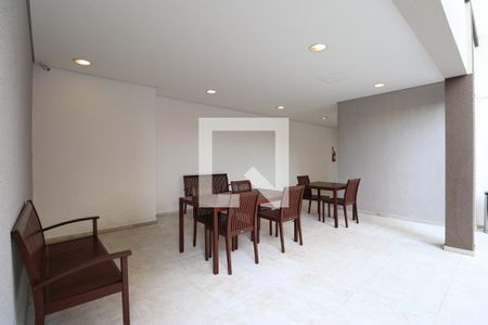 Apartamento para alugar com 80m², 2 quartos e 2 vagasÁrea comum - Salão de festas