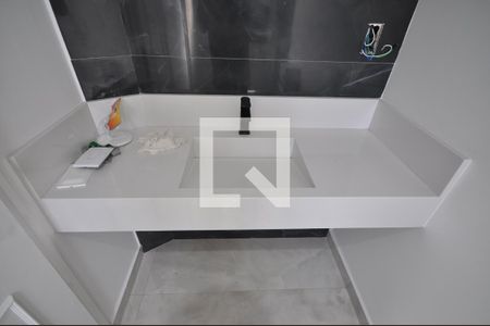 Apartamento para alugar com 150m², 3 quartos e 3 vagasBanheiro do Quarto Suíte 2