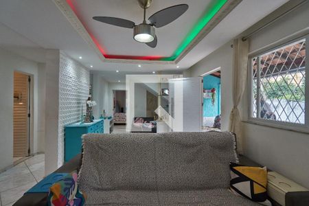 Sala de casa à venda com 5 quartos, 200m² em Grajaú, Rio de Janeiro