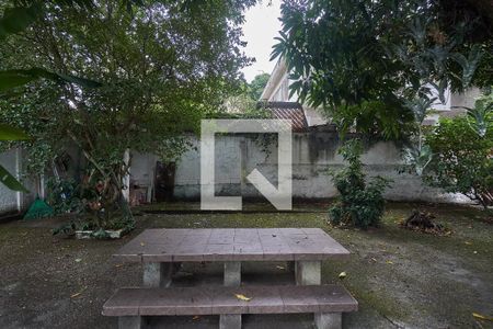 Casa à venda com 200m², 5 quartos e 3 vagasQuintal