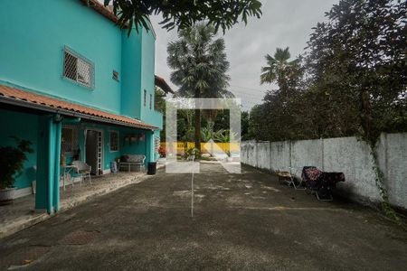 Casa à venda com 200m², 5 quartos e 3 vagasQuintal