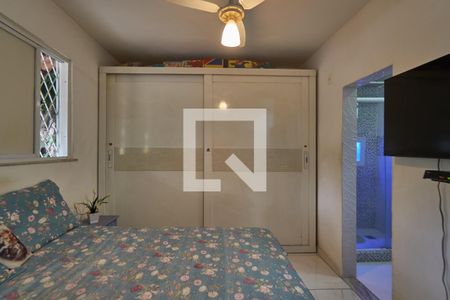 Quarto Suite 1 de casa à venda com 5 quartos, 200m² em Grajaú, Rio de Janeiro