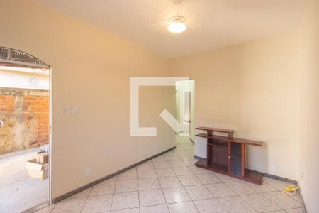 Sala de casa para alugar com 2 quartos, 128m² em Campo Grande, Rio de Janeiro
