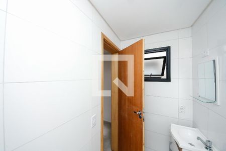 Apartamento à venda com 43m², 2 quartos e sem vaga Apartamento à venda com 43m², 2 quartos e sem vagaBanheiro