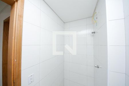 Apartamento à venda com 45m², 2 quartos e sem vaga Apartamento à venda com 45m², 2 quartos e sem vagaBanheiro