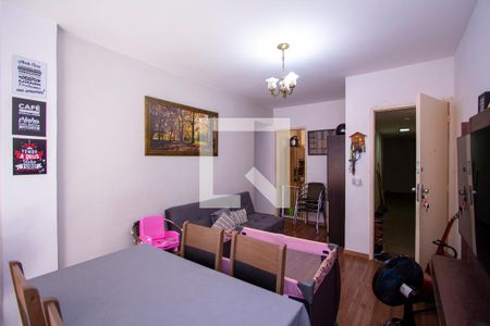 Sala de apartamento para alugar com 3 quartos, 70m² em Santa Rosa, Niterói