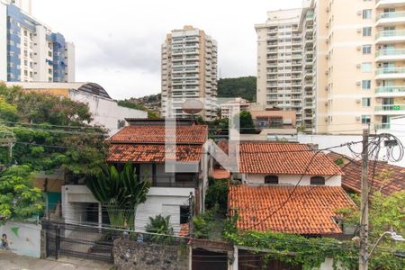 Vista da Sala de apartamento para alugar com 3 quartos, 70m² em Santa Rosa, Niterói